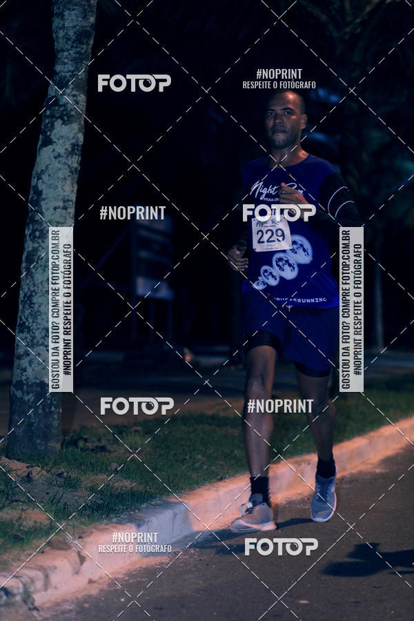 Buy your photos of the eventNight Run 5K 10K Praia Grande on Fotop