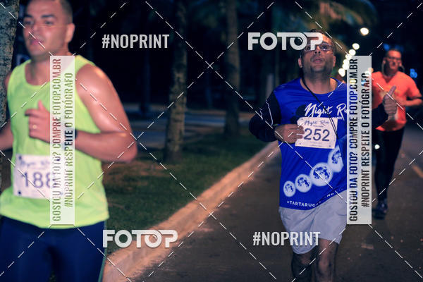 Buy your photos of the eventNight Run 5K 10K Praia Grande on Fotop