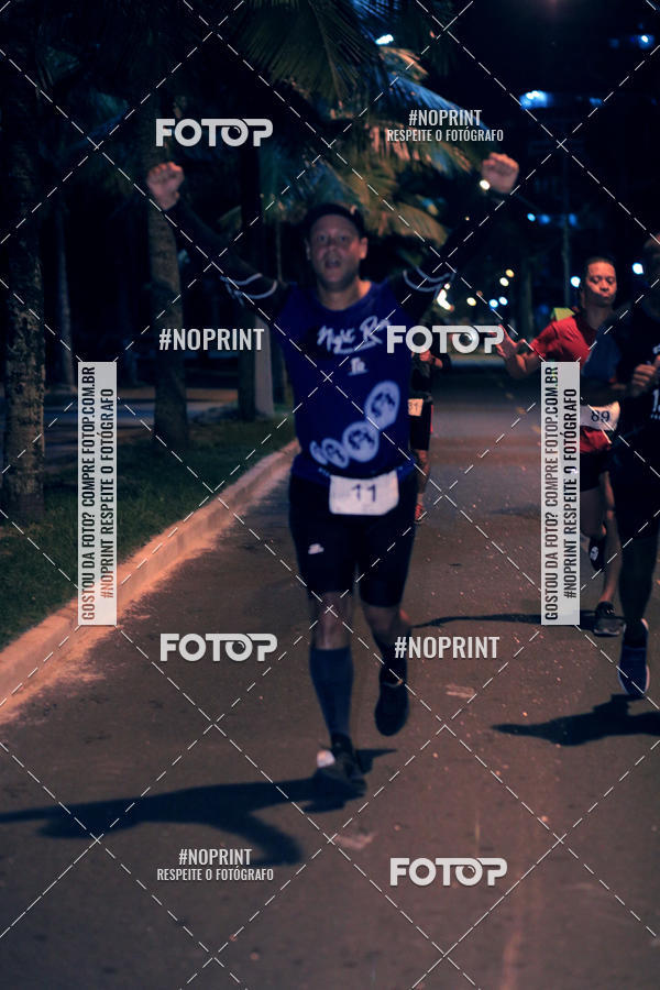 Buy your photos of the eventNight Run 5K 10K Praia Grande on Fotop