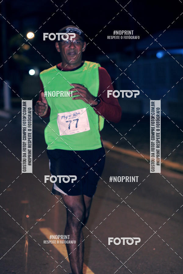 Buy your photos of the eventNight Run 5K 10K Praia Grande on Fotop