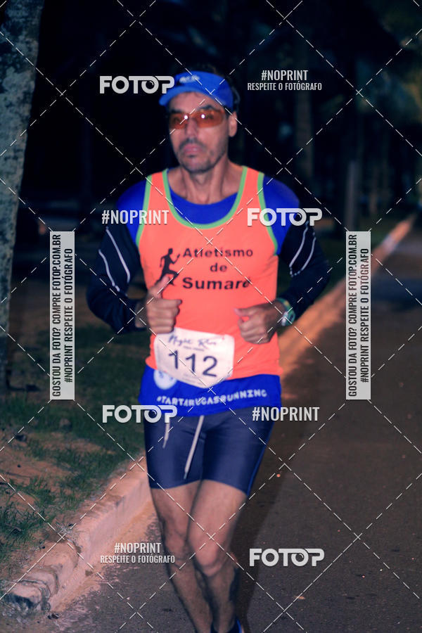 Buy your photos of the eventNight Run 5K 10K Praia Grande on Fotop