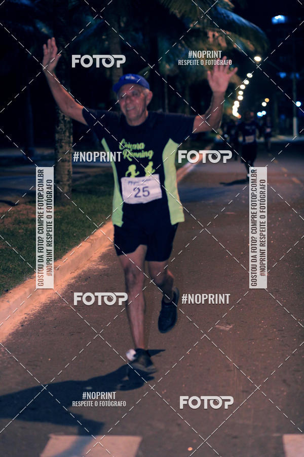 Buy your photos of the eventNight Run 5K 10K Praia Grande on Fotop