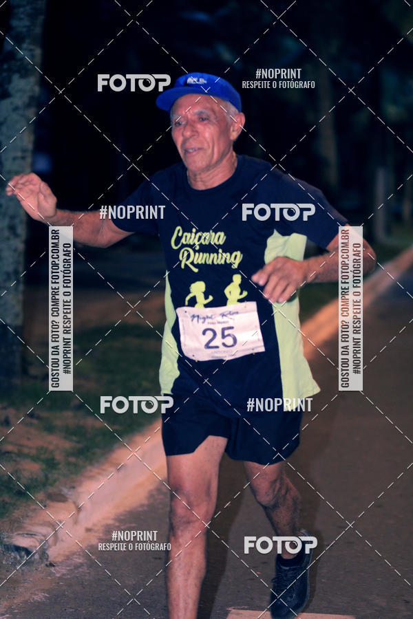 Buy your photos of the eventNight Run 5K 10K Praia Grande on Fotop