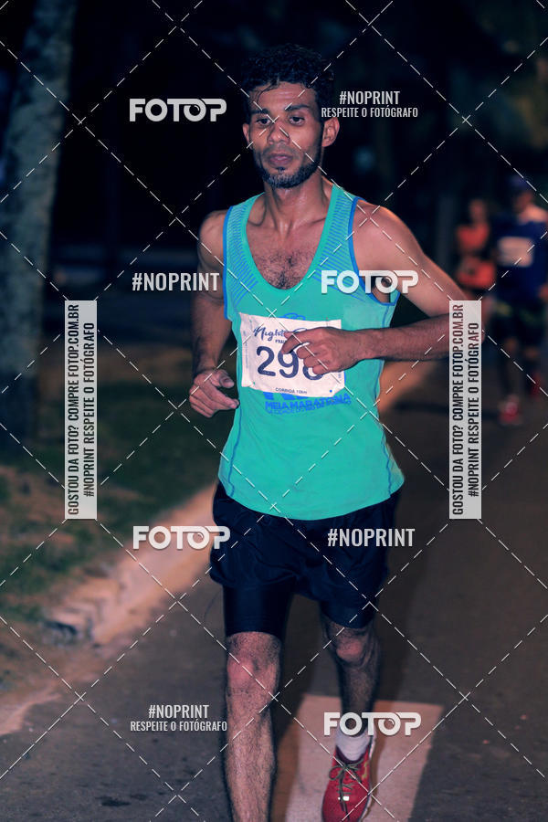 Buy your photos of the eventNight Run 5K 10K Praia Grande on Fotop