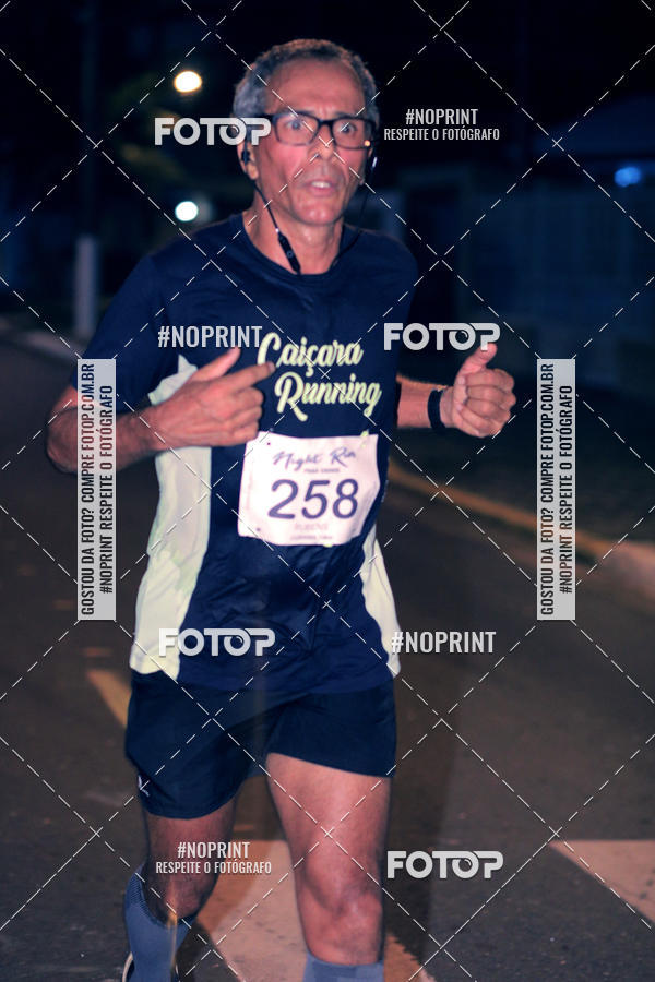 Buy your photos of the eventNight Run 5K 10K Praia Grande on Fotop