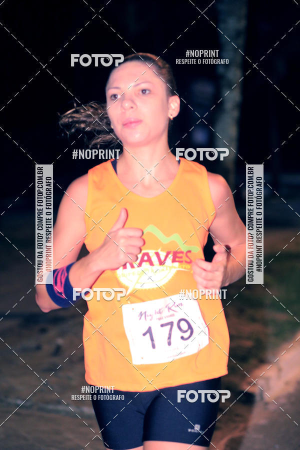Buy your photos of the eventNight Run 5K 10K Praia Grande on Fotop