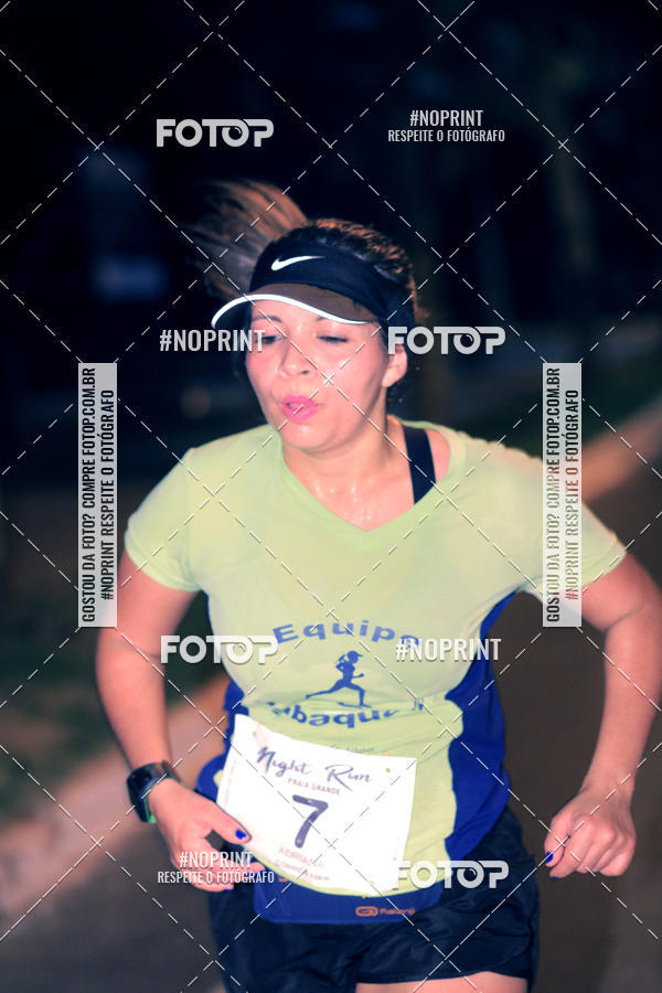 Buy your photos of the eventNight Run 5K 10K Praia Grande on Fotop