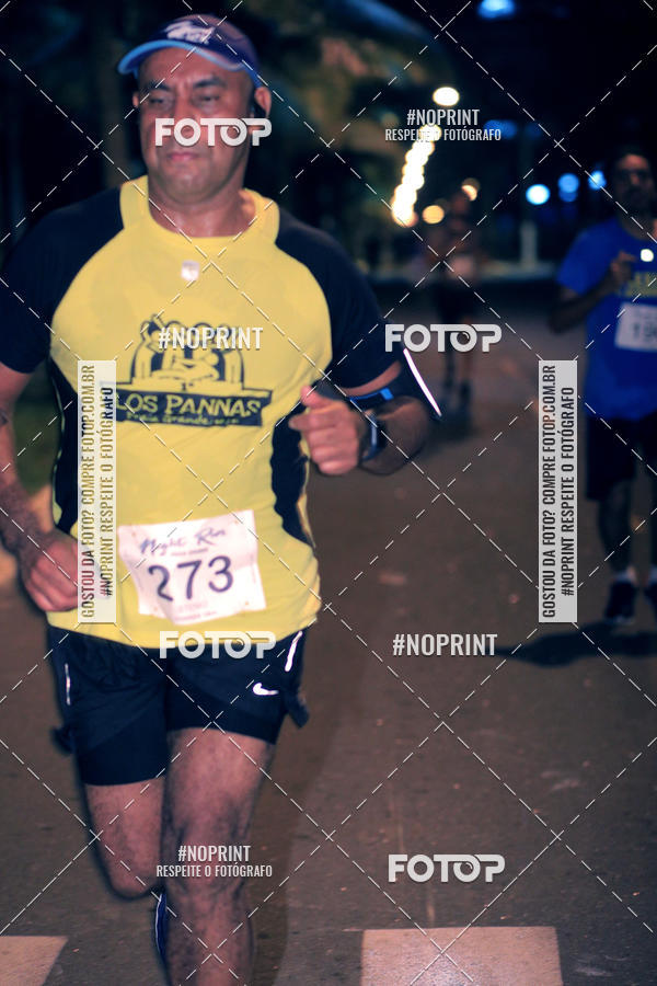 Buy your photos of the eventNight Run 5K 10K Praia Grande on Fotop