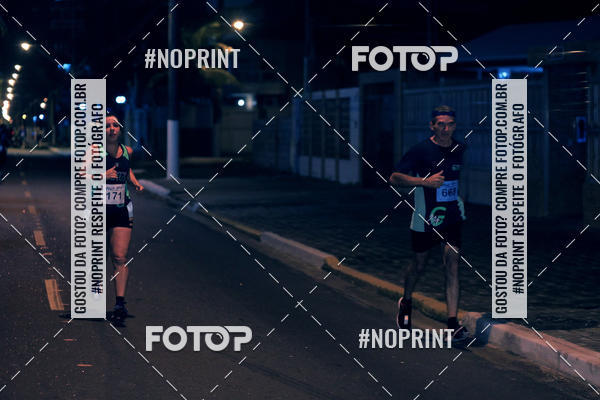 Buy your photos of the eventNight Run 5K 10K Praia Grande on Fotop