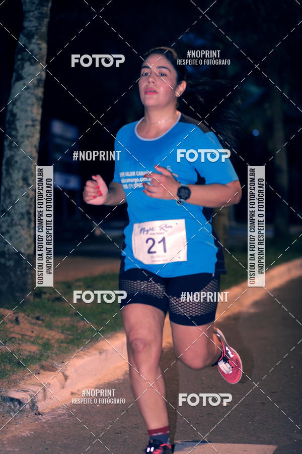 Buy your photos of the eventNight Run 5K 10K Praia Grande on Fotop
