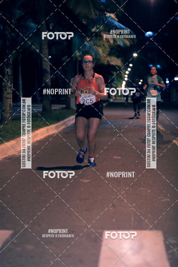 Buy your photos of the eventNight Run 5K 10K Praia Grande on Fotop