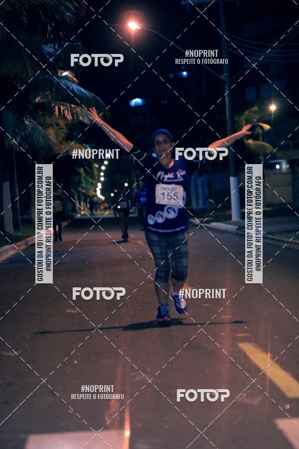 Buy your photos of the eventNight Run 5K 10K Praia Grande on Fotop