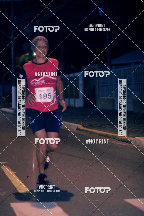 Buy your photos of the eventNight Run 5K 10K Praia Grande on Fotop