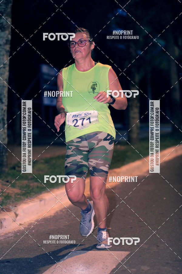 Buy your photos of the eventNight Run 5K 10K Praia Grande on Fotop