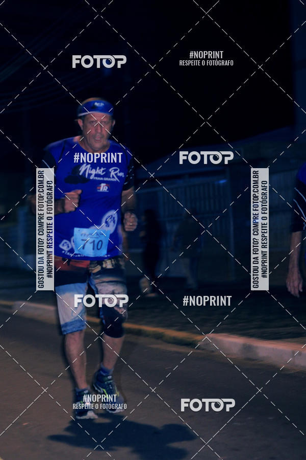 Buy your photos of the eventNight Run 5K 10K Praia Grande on Fotop