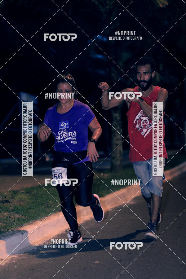 Buy your photos of the eventNight Run 5K 10K Praia Grande on Fotop