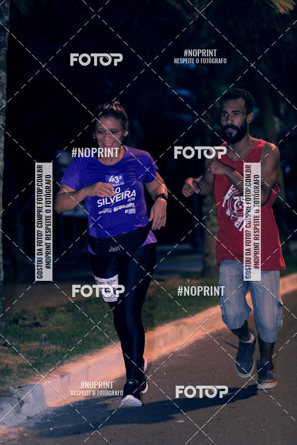 Buy your photos of the eventNight Run 5K 10K Praia Grande on Fotop