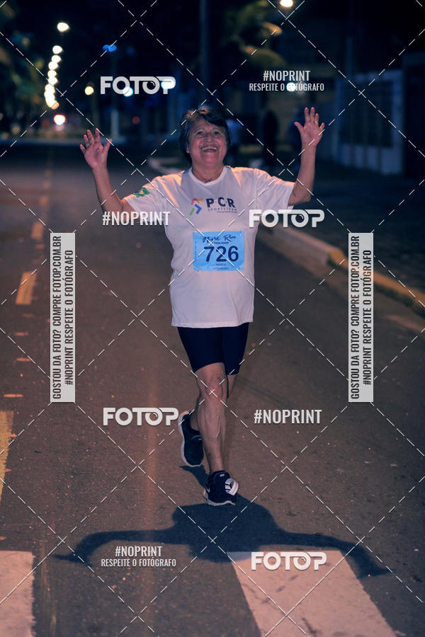 Buy your photos of the eventNight Run 5K 10K Praia Grande on Fotop
