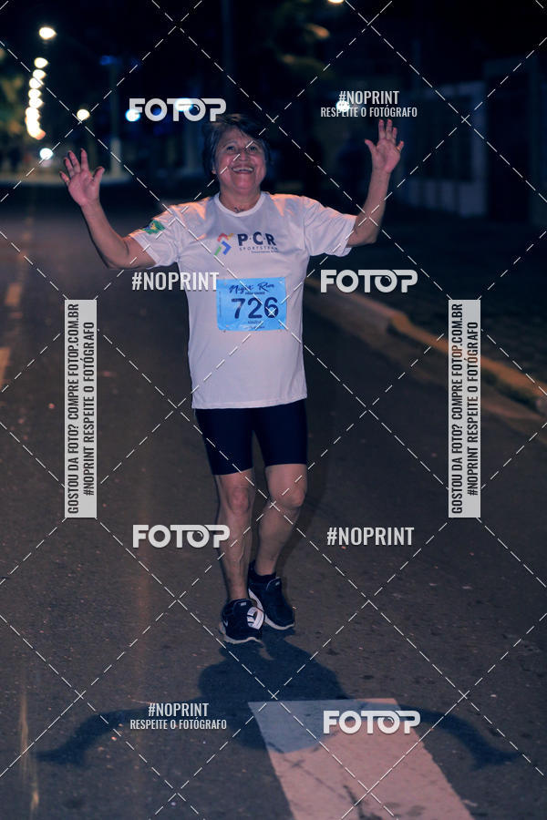 Buy your photos of the eventNight Run 5K 10K Praia Grande on Fotop