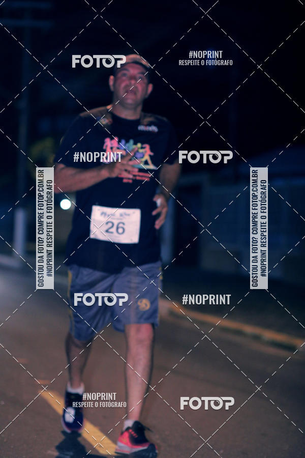 Buy your photos of the eventNight Run 5K 10K Praia Grande on Fotop