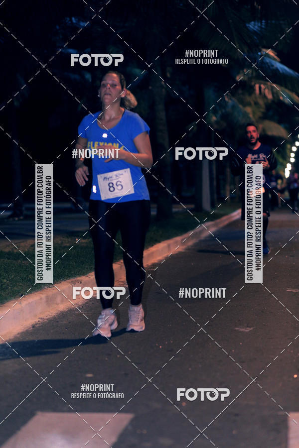 Buy your photos of the eventNight Run 5K 10K Praia Grande on Fotop