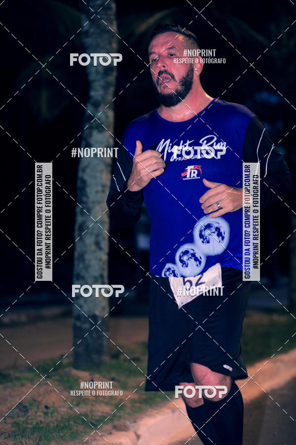 Buy your photos of the eventNight Run 5K 10K Praia Grande on Fotop