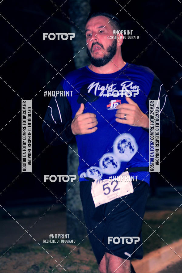 Buy your photos of the eventNight Run 5K 10K Praia Grande on Fotop