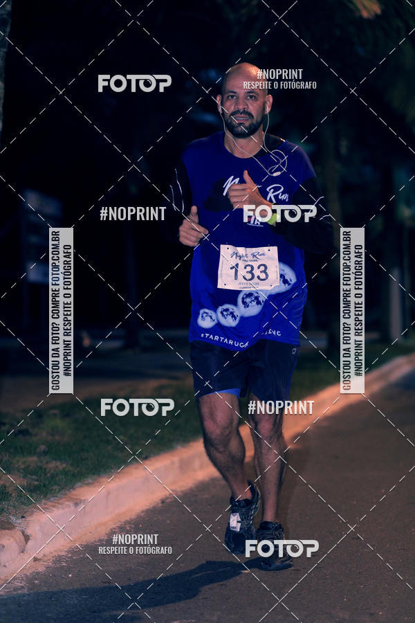 Buy your photos of the eventNight Run 5K 10K Praia Grande on Fotop