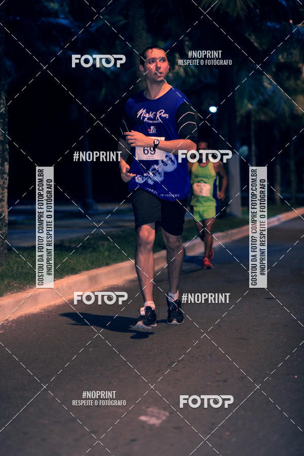 Buy your photos of the eventNight Run 5K 10K Praia Grande on Fotop