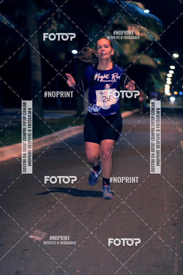 Buy your photos of the eventNight Run 5K 10K Praia Grande on Fotop