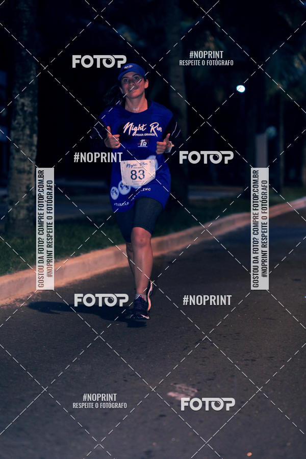 Buy your photos of the eventNight Run 5K 10K Praia Grande on Fotop