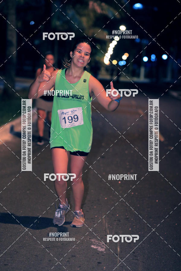 Buy your photos of the eventNight Run 5K 10K Praia Grande on Fotop