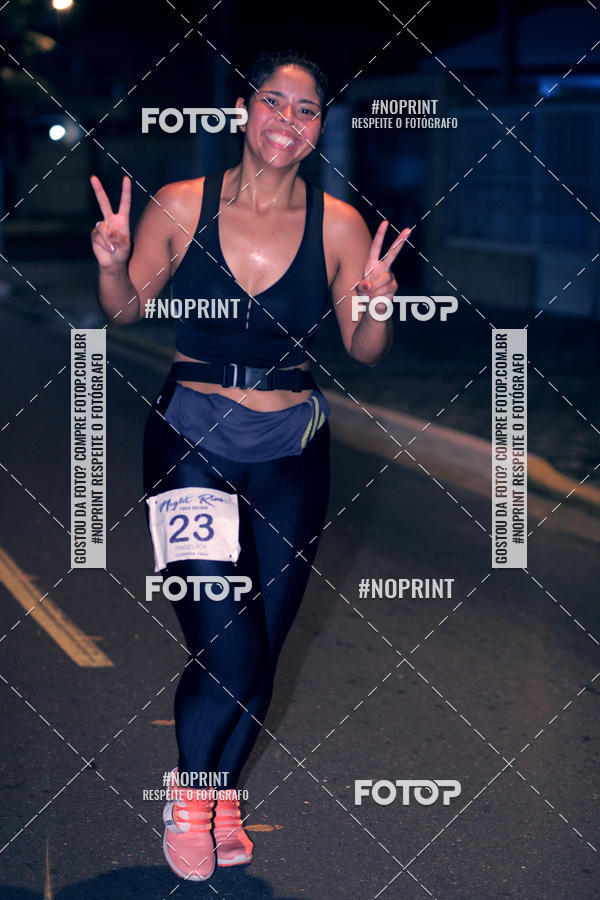 Buy your photos of the eventNight Run 5K 10K Praia Grande on Fotop