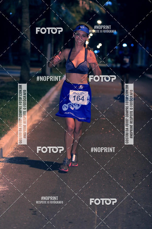 Buy your photos of the eventNight Run 5K 10K Praia Grande on Fotop