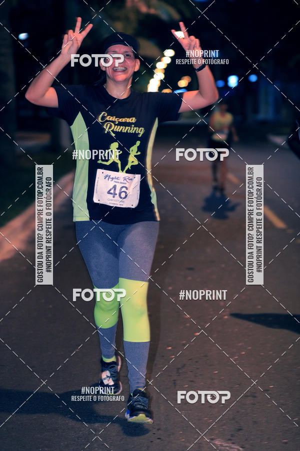 Buy your photos of the eventNight Run 5K 10K Praia Grande on Fotop