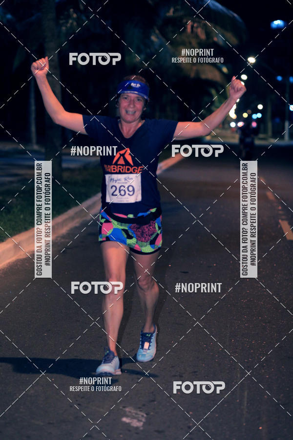 Buy your photos of the eventNight Run 5K 10K Praia Grande on Fotop