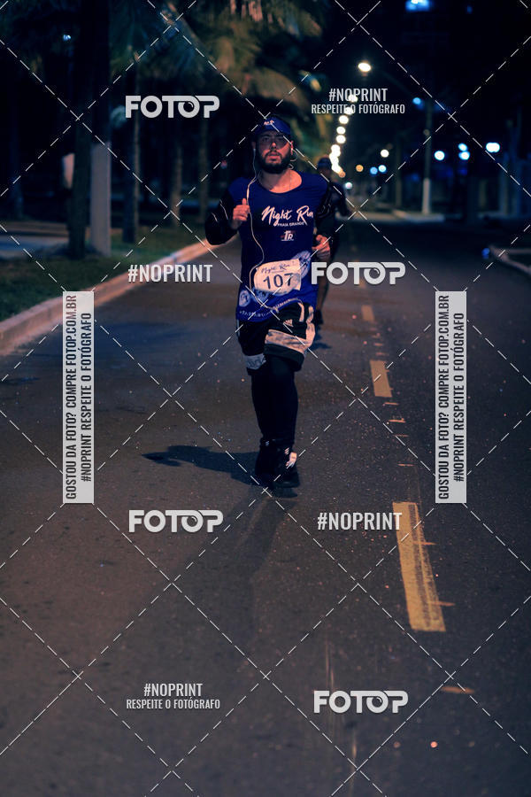Buy your photos of the eventNight Run 5K 10K Praia Grande on Fotop