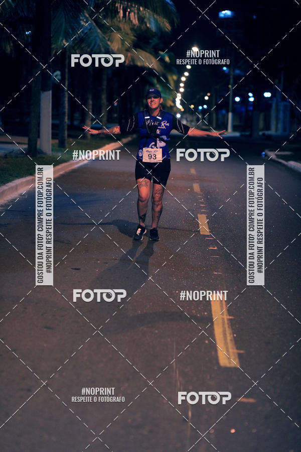 Buy your photos of the eventNight Run 5K 10K Praia Grande on Fotop