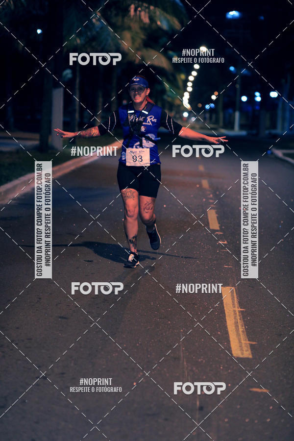 Buy your photos of the eventNight Run 5K 10K Praia Grande on Fotop