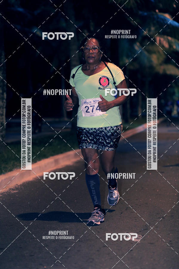 Buy your photos of the eventNight Run 5K 10K Praia Grande on Fotop