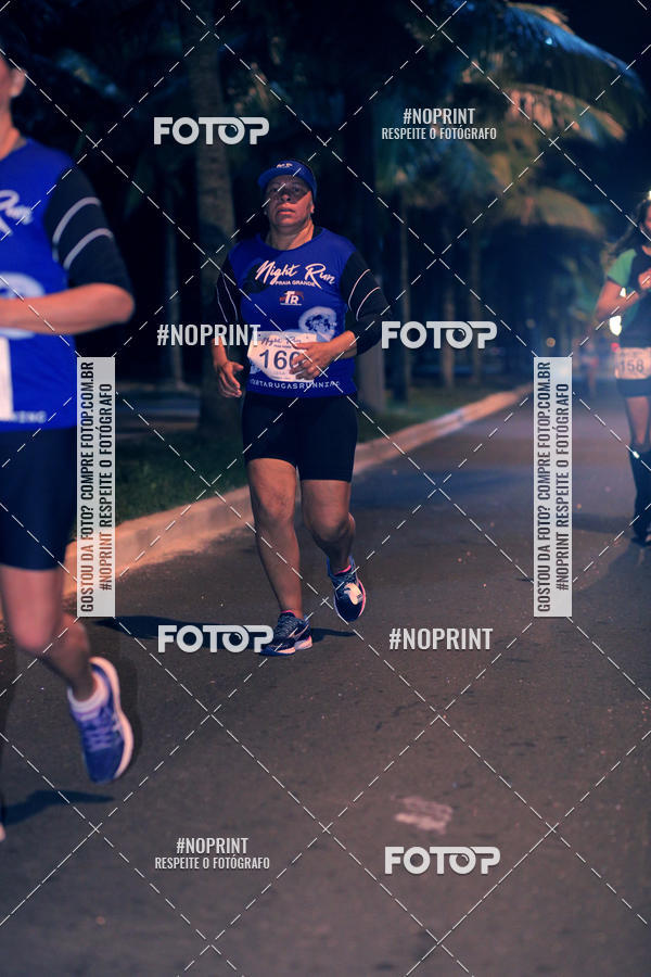 Buy your photos of the eventNight Run 5K 10K Praia Grande on Fotop
