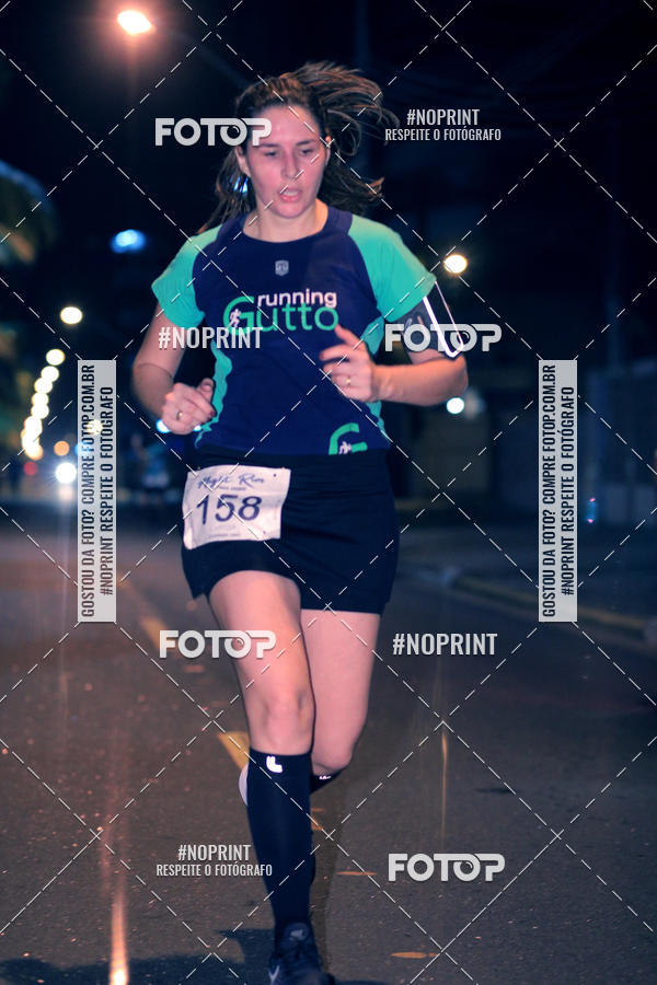 Buy your photos of the eventNight Run 5K 10K Praia Grande on Fotop
