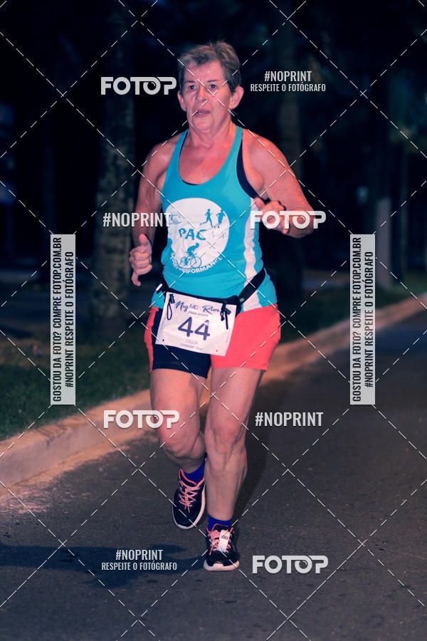 Buy your photos of the eventNight Run 5K 10K Praia Grande on Fotop