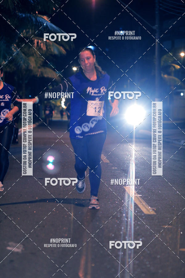 Buy your photos of the eventNight Run 5K 10K Praia Grande on Fotop