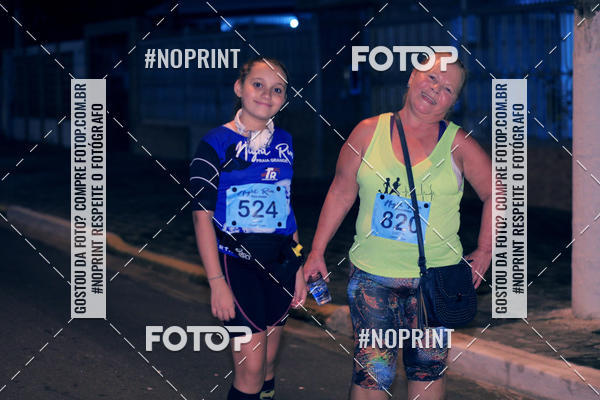 Buy your photos of the eventNight Run 5K 10K Praia Grande on Fotop