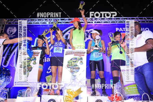 Buy your photos of the eventNight Run 5K 10K Praia Grande on Fotop