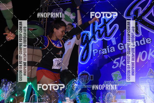 Buy your photos of the eventNight Run 5K 10K Praia Grande on Fotop