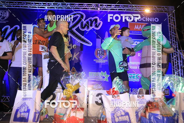Buy your photos of the eventNight Run 5K 10K Praia Grande on Fotop
