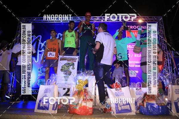 Buy your photos of the eventNight Run 5K 10K Praia Grande on Fotop