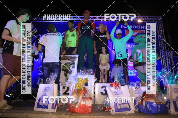 Buy your photos of the eventNight Run 5K 10K Praia Grande on Fotop